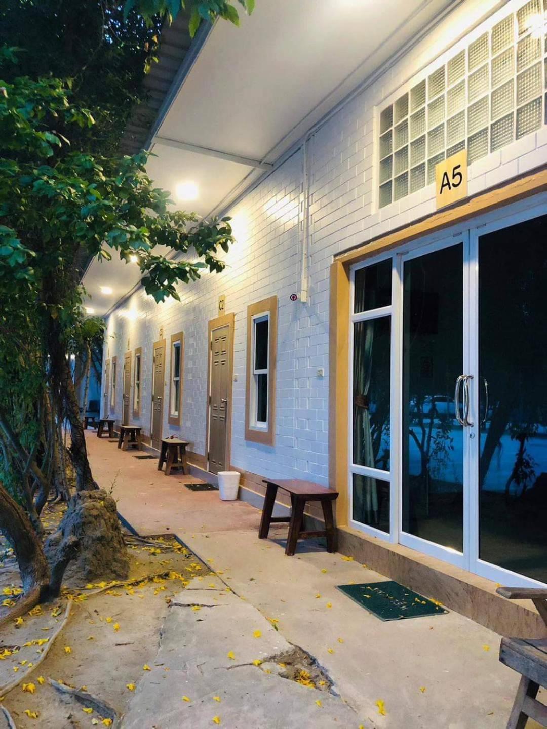 Three Bays Resort Prachuap Khiri Khan Exterior foto
