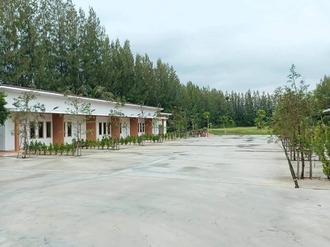 Three Bays Resort Prachuap Khiri Khan Exterior foto